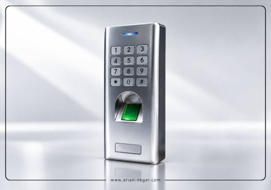 اکسس کنترل FCC700 اثر انگشتی و رمزی